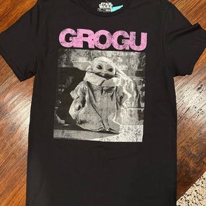 NWT Star wars t-shirt mens. Size M Black.